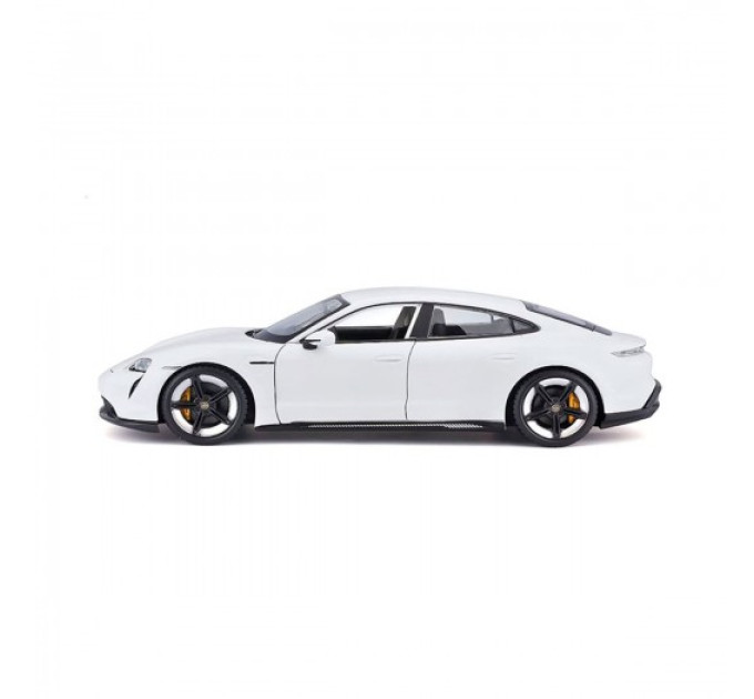 Автомодель - Porsche Taycan Turbo S (1:24)