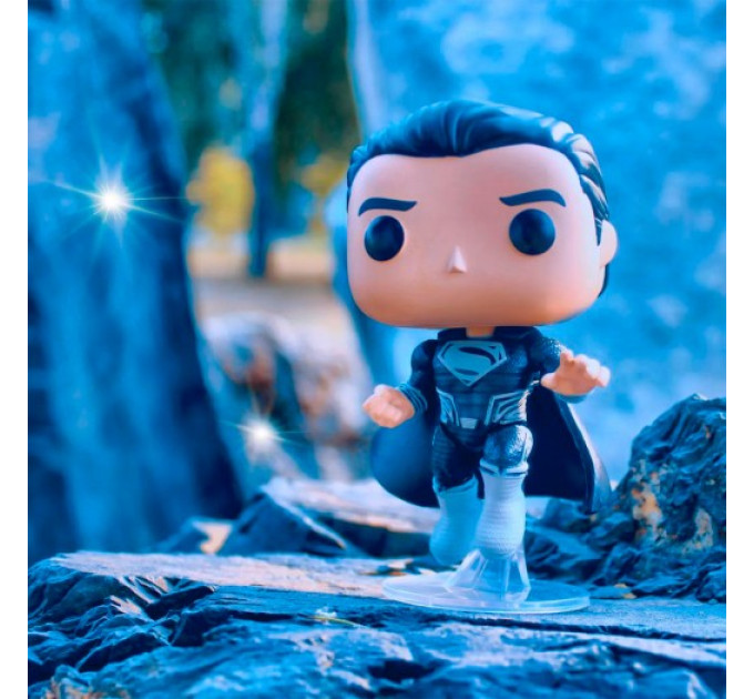 Ігрова фігурка Funko POP! серії Ліга Справедливості – Супермен (чорний костюм)