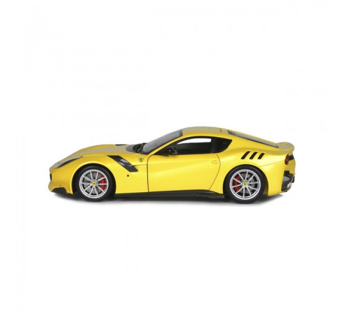 Автомодель - Ferrari F12Tdf (асорті жовтий, червоний, 1:24)